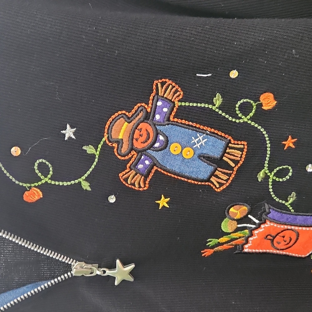 Moving  Bleu, Halloween, Fall, Embroidered And Sequins , Black Pullover Sz S - Picture 6 of 7